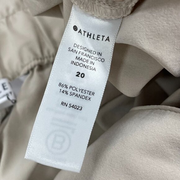 NWT Athleta Skyline Short II Khaki Size 20 - Picture 8 of 8